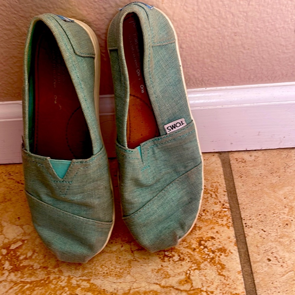 Toms girls shoes